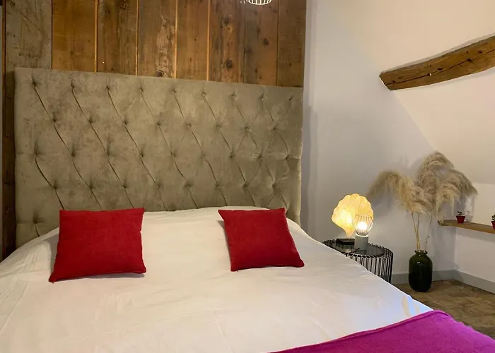 L'ecole Des Demoiselles Bed & Breakfast 3*