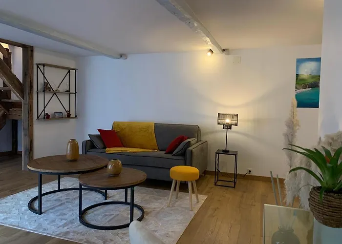 L'ecole Des Demoiselles Bed & Breakfast 3*