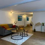 L'ecole Des Demoiselles 4* オンフルール