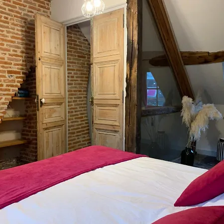 L'ecole Des Demoiselles * Honfleur