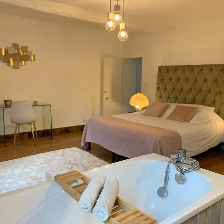 L'ecole Des Demoiselles Honfleur