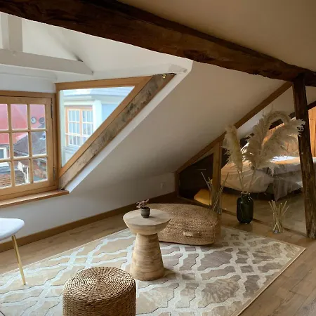 L'ecole Des Demoiselles 3* Honfleur