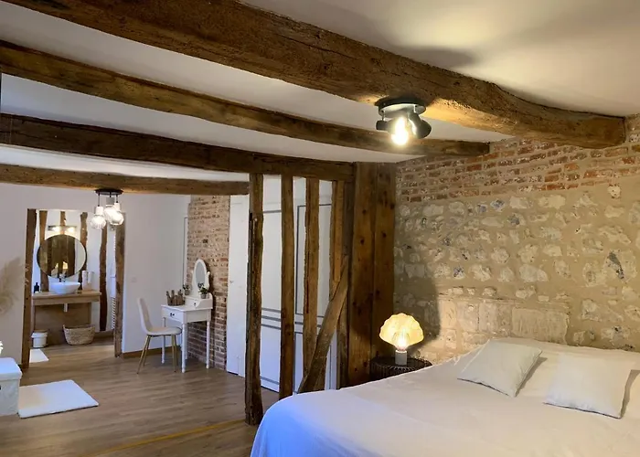 L'ecole Des Demoiselles Honfleur