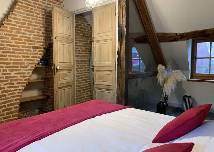 L'ecole Des Demoiselles Bed & Breakfast 3*